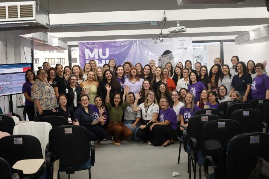 Mulheres ampliam presença no mercado de AVAC-R Mulheres ampliam presença no mercado de AVAC-R